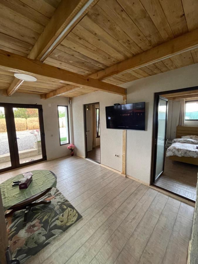 투르다 Wineyards Salin B&B 외부 사진