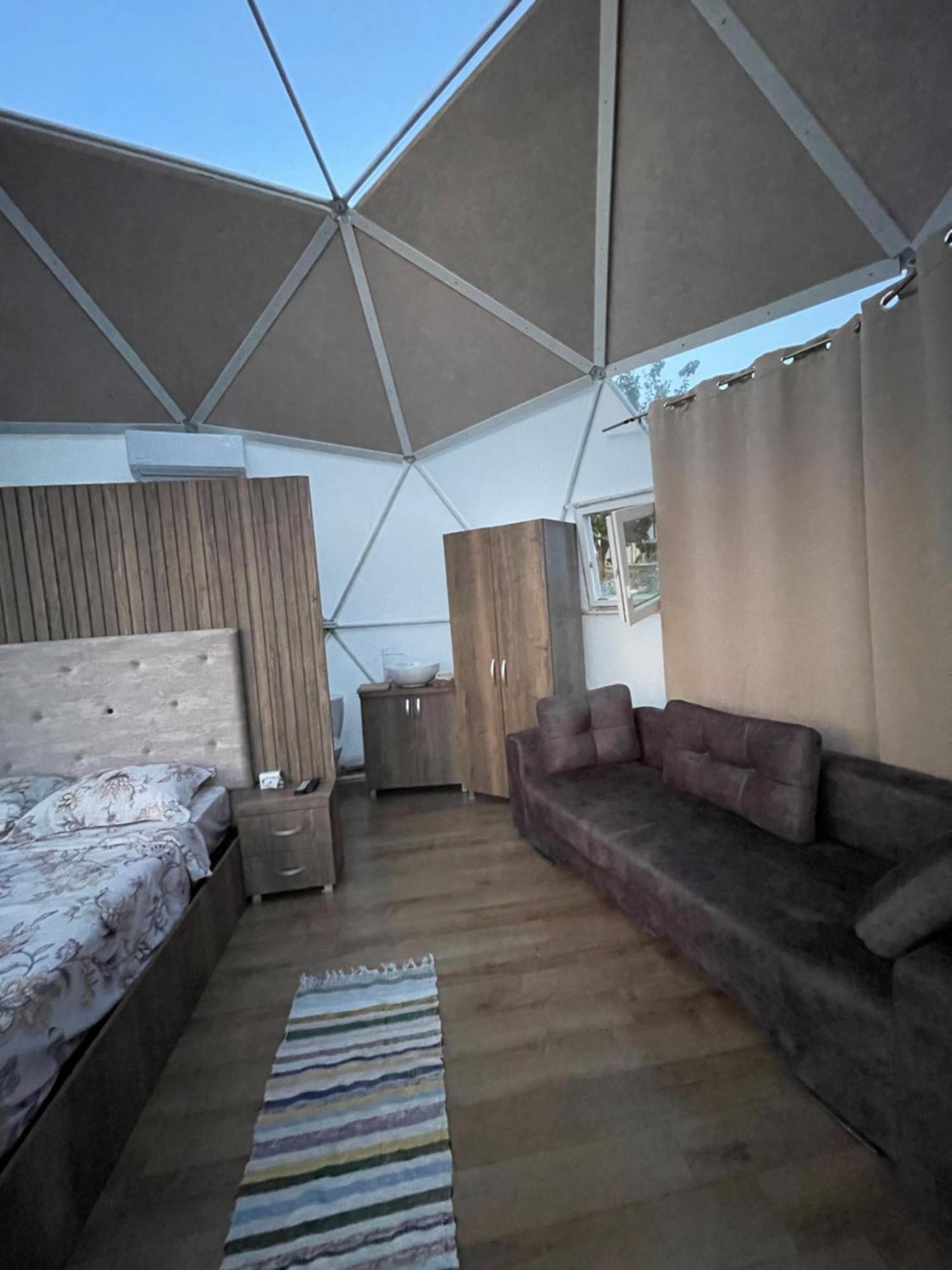 투르다 Wineyards Salin B&B 외부 사진